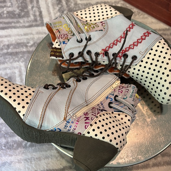 NWT NEW Maia Leather Polka Dot Quirky Lace Up Boots 41 air step leather 9.5 - Picture 8 of 10
